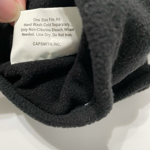 Iowa State Cyclone Fleece Gloves & Hat New - Picture 8 of 9